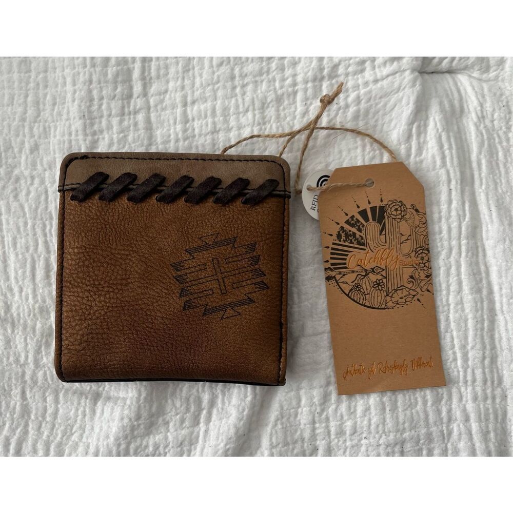 Catchfly Jaci Bifold Wallet NEW NWT